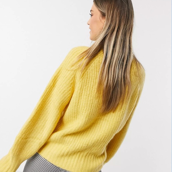 XS Yellow Sweater. ASOS-Monki - Picture 3 of 4